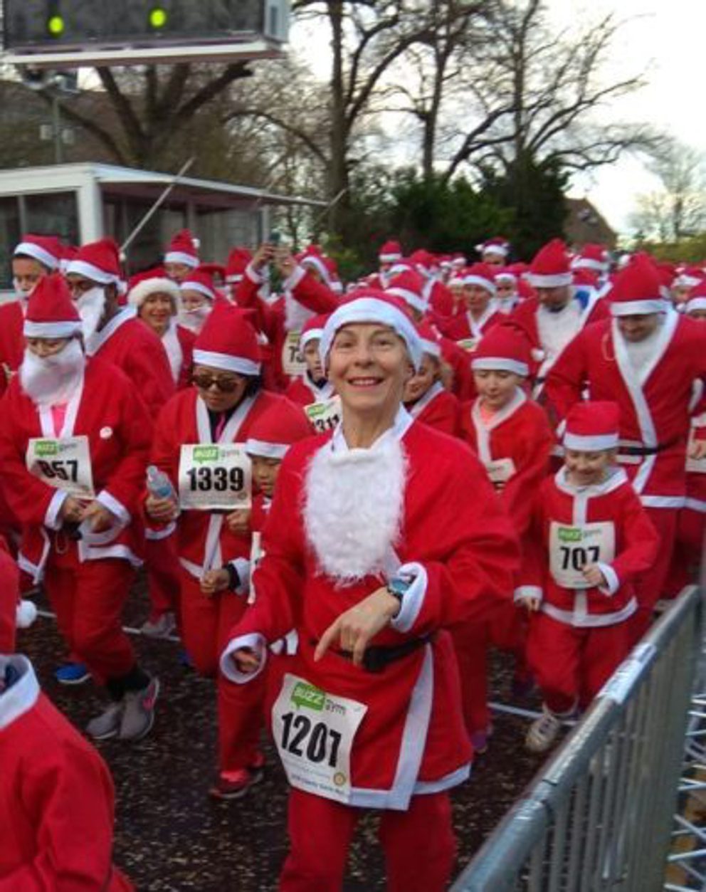 Dorota Santa Run 396x500